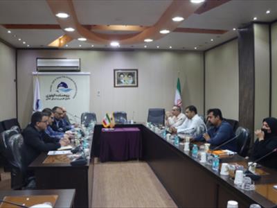 برگزاری نشست مشترک پژوهشکده و هلدینگ «مزارع نوین ایرانیان» در زمینه همکاری پژوهشی