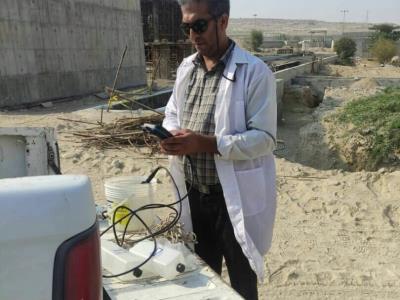 اجرای عملیات پایش کیفیت فاضلاب شهری و آب‌های ساحلی بندرعباس