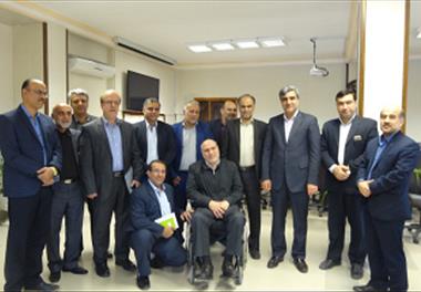 دکتر صالحی، معاون وزیر و رئیس سازمان شیلات ایران از پژوهشکده میگوی کشور بازدید کردند.