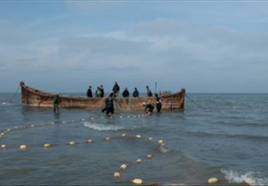 ارزيابي وضعيت اقتصادي-اجتماعی صيد ماهيان استخوانی به روش پره ساحلی در محدوده استان گلستان